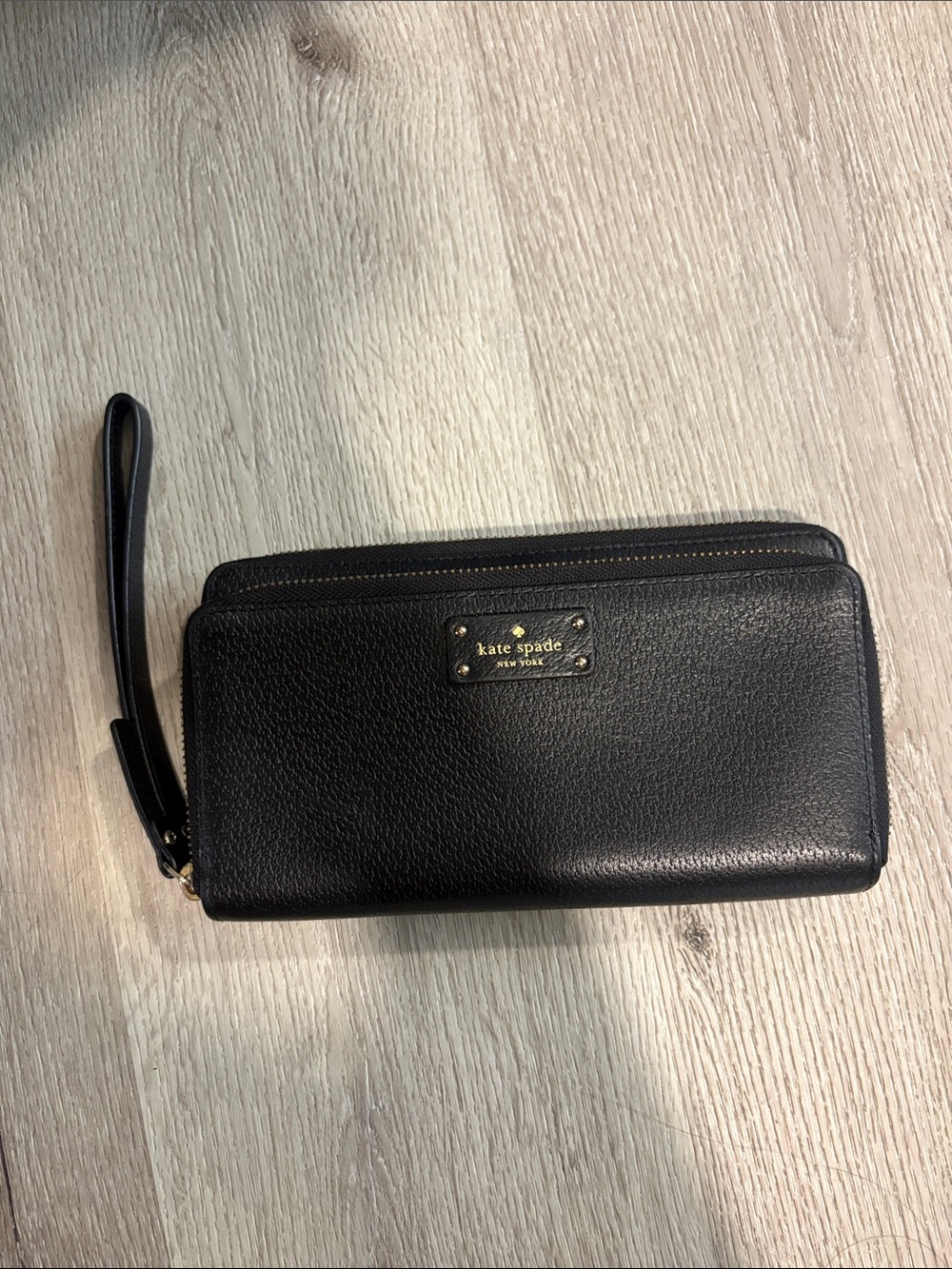 Kate Spade Grove Street Anita double-zip wristlet wallet
